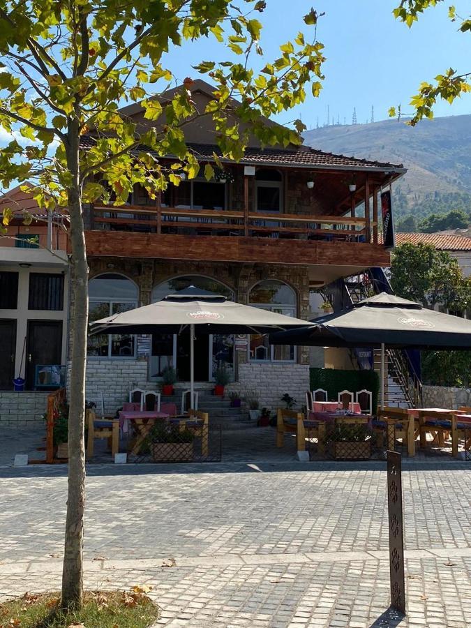 Hotel Piccolino Shkoder Exterior photo