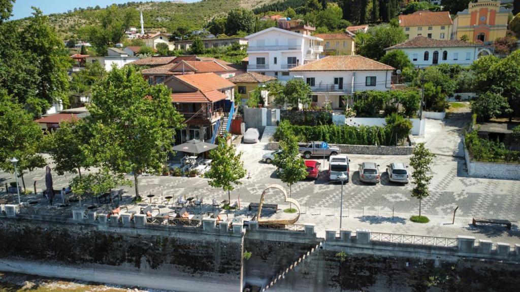 Hotel Piccolino Shkoder Exterior photo