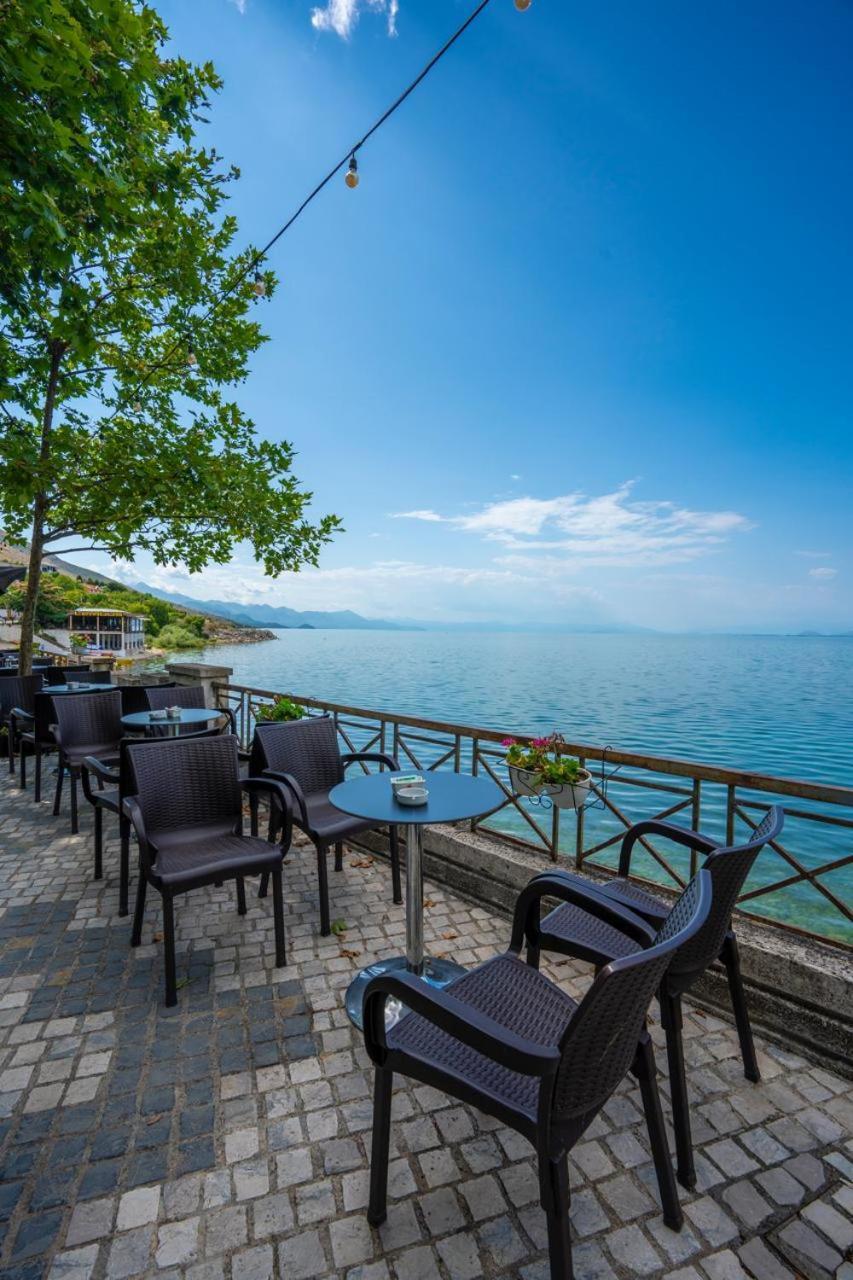 Hotel Piccolino Shkoder Exterior photo